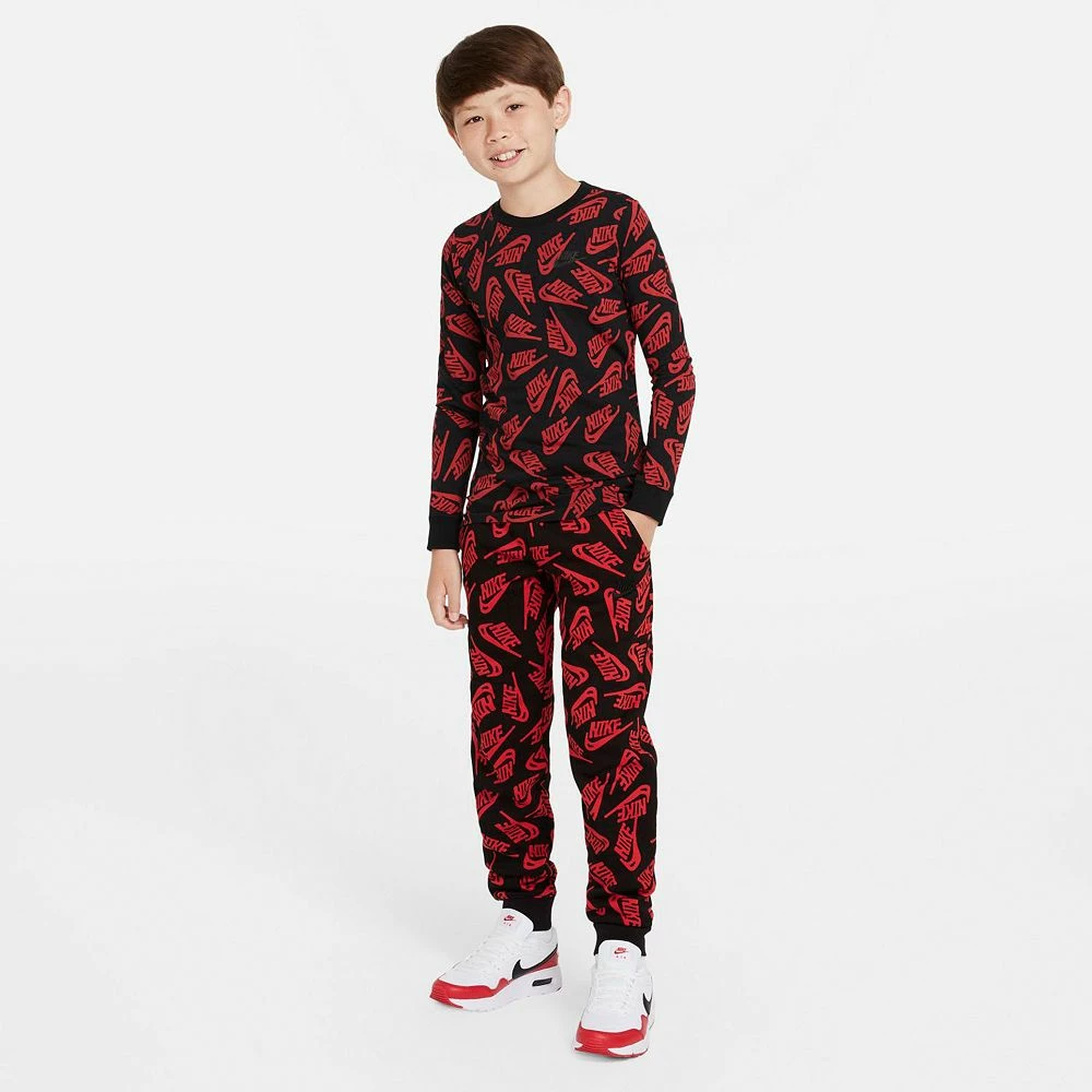 Boys 8-20 Nike Club Fleece Print Joggers 9 Boys 8-20 Nike Club Fleece Print Joggers - Image 7