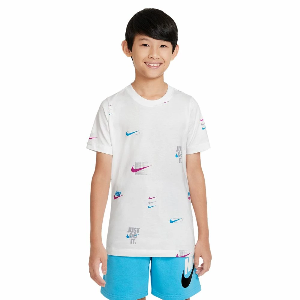 Boys 8-20 Nike Sportswear Logo Graphic Tee 3 Boys 8-20 Nike Sportswear Logo Graphic Tee