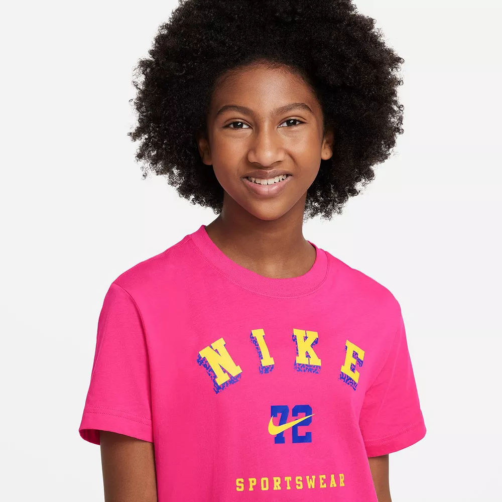 Girls 7-16 Nike Sportswear Graphic Tee 8 Girls 7-16 Nike Sportswear Graphic Tee - Image 6