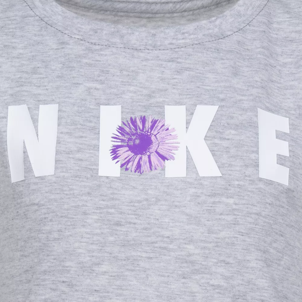 Girls 4-6x Nike Graphic Tee & Space Dye Shorts Set 8 Girls 4-6x Nike Graphic Tee & Space Dye Shorts Set - Image 6